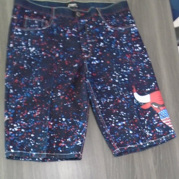 Legendary Status - Picture 5 of 9